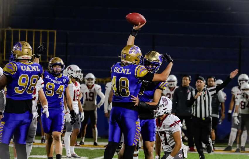 RAQUÍTICO TRIUNFO DE LOS BICAMPEONES